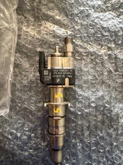 BMW fuel injectors
