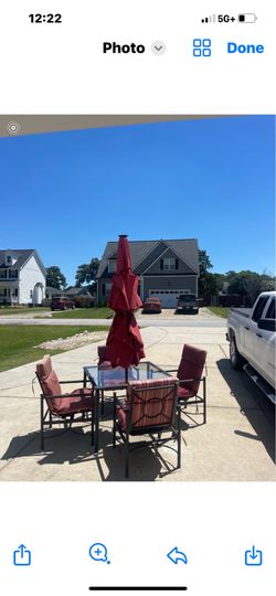 Hampton bay patio set