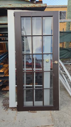 # puerta aluminio 32 x80