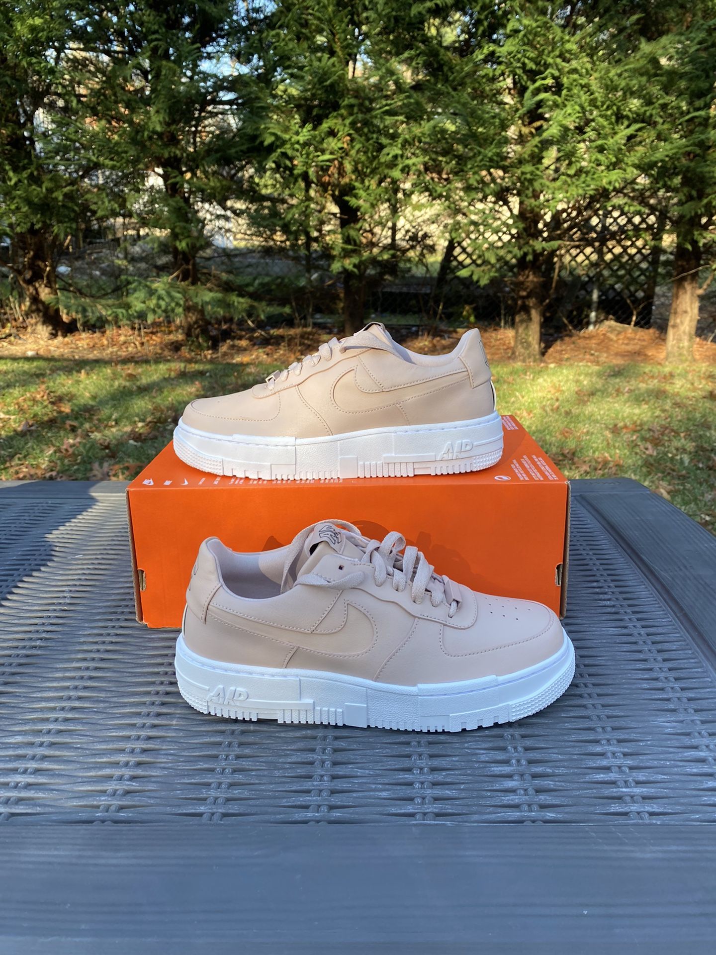 Women's Size 10 Nike Air Force 1 Pixel Casual Shoe Particle Beige CK6649-200