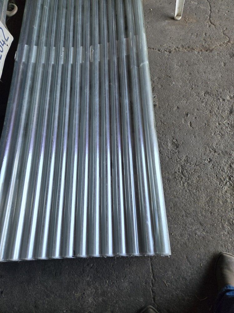 Polycarbonate Panels 3'×8'