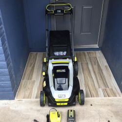 LAWNMOWER RYOBI 40V BATTERY AND CHARGER INCLUDED 