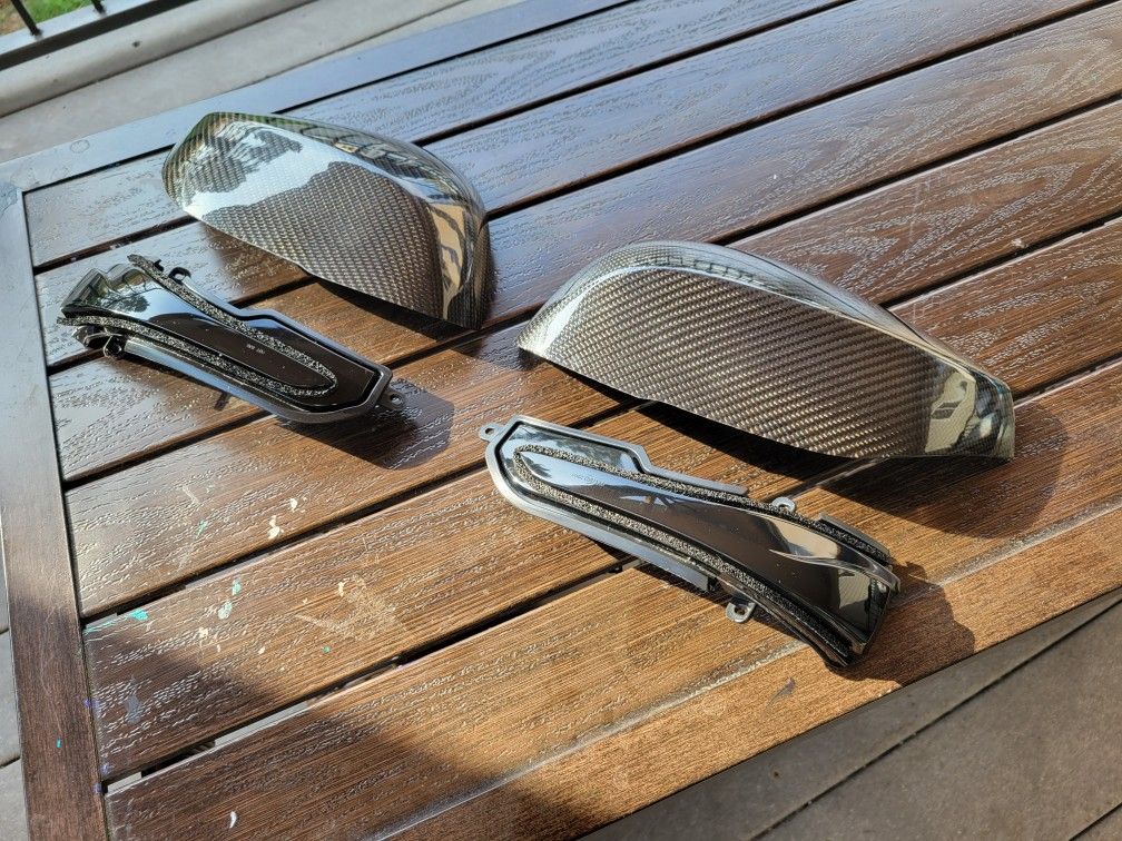 Infiniti Q50 / Q60 Carbon Fiber Mirror Caps And Smoked Sequential Turn Signals