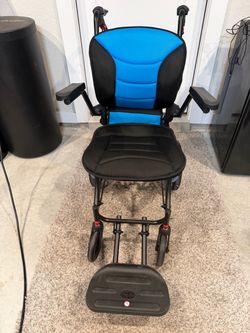 Lightweight Folding Transport Wheelchair
