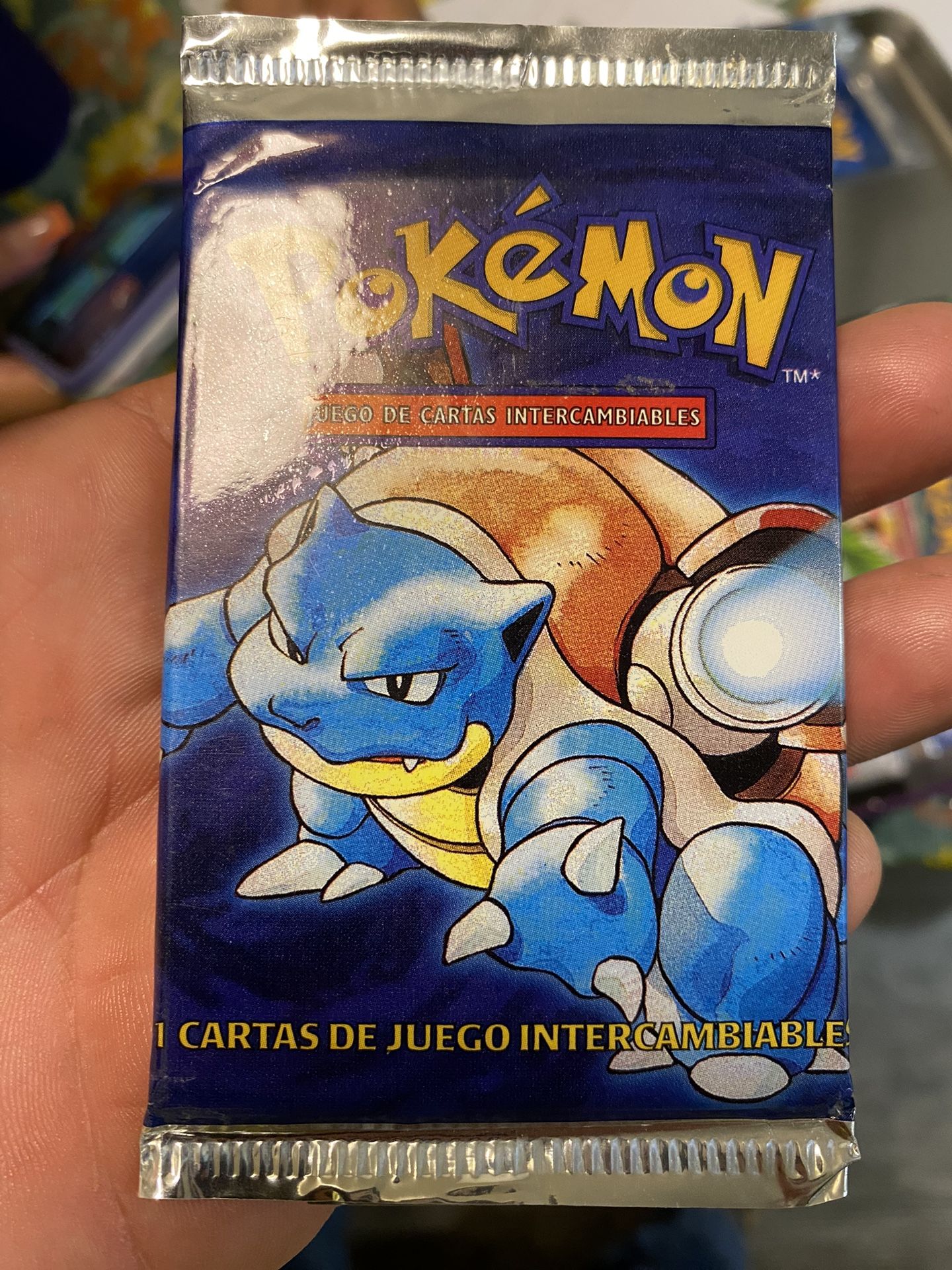 Pokemon Spanish BASE SET Unlimited Edition Sealed Booster Pack - Blastoise Art -