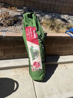 Quest instant up tent