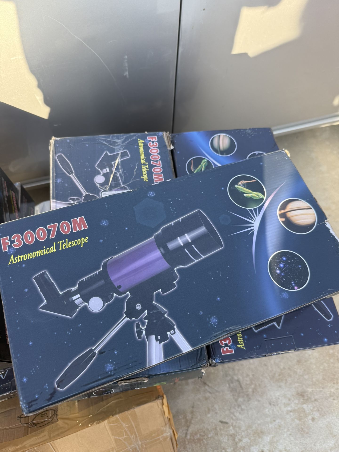 Telescope Brand New Cheap