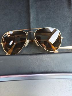 Ray Ban Sunglasses Aviator style