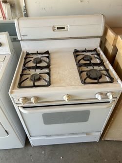 Gas stove - works great!