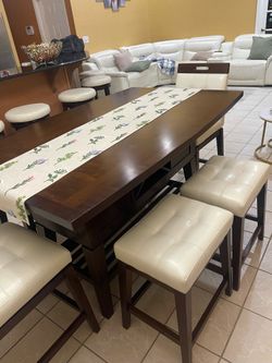 Breakfast Table