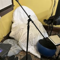 Microphone Stand