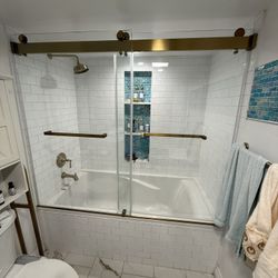 Shower Doors With Installation Included 