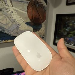 Apple Magic Mouse