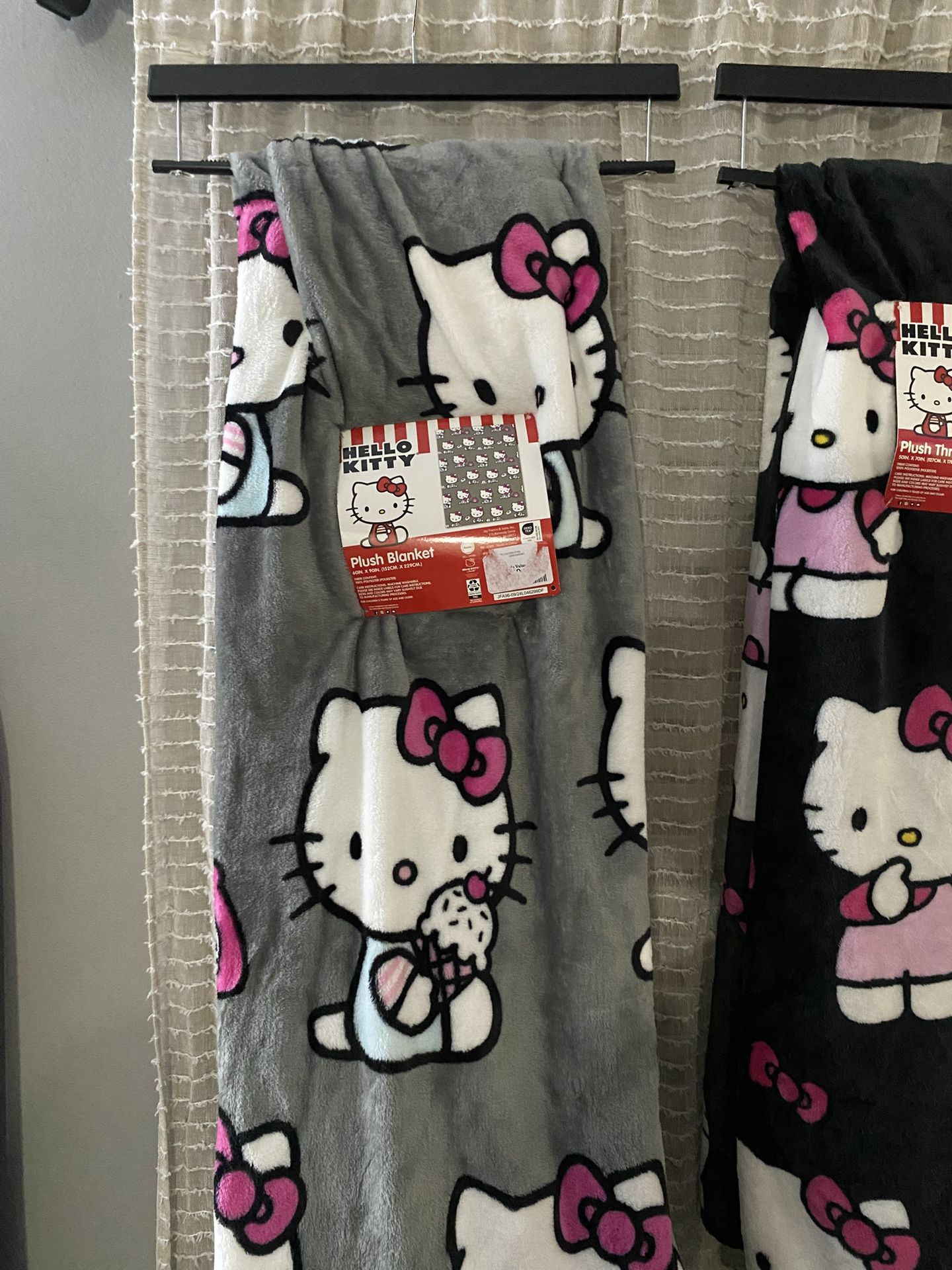 Hello Kitty Blanket