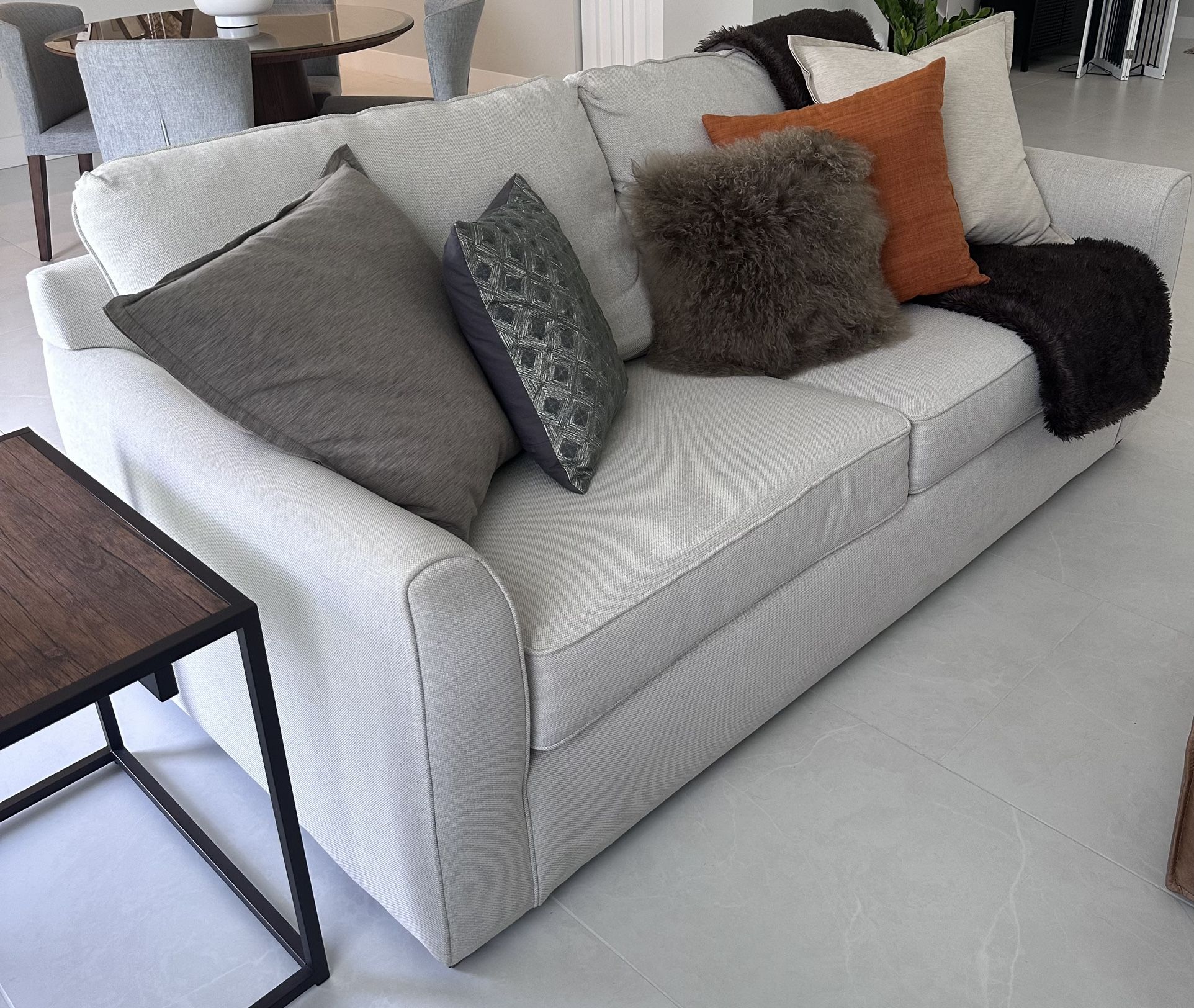 Sofa + Ottoman