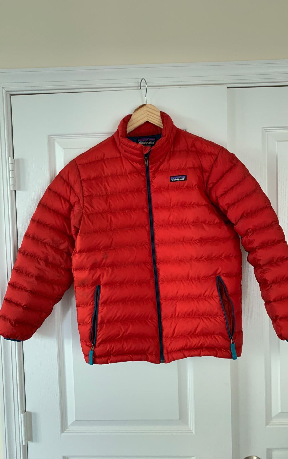 Boys Large size 12 Patagonia jacket