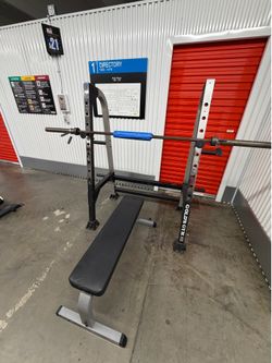 Golds gym weight bench set