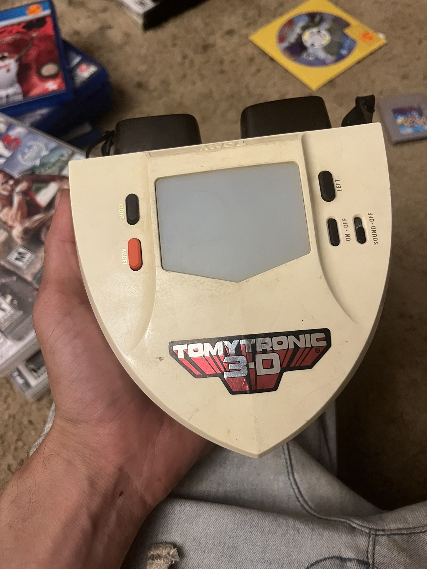 ANTIQUE old And Rare Holographic Tomy Tronic 3-D Thundering Turbo Game