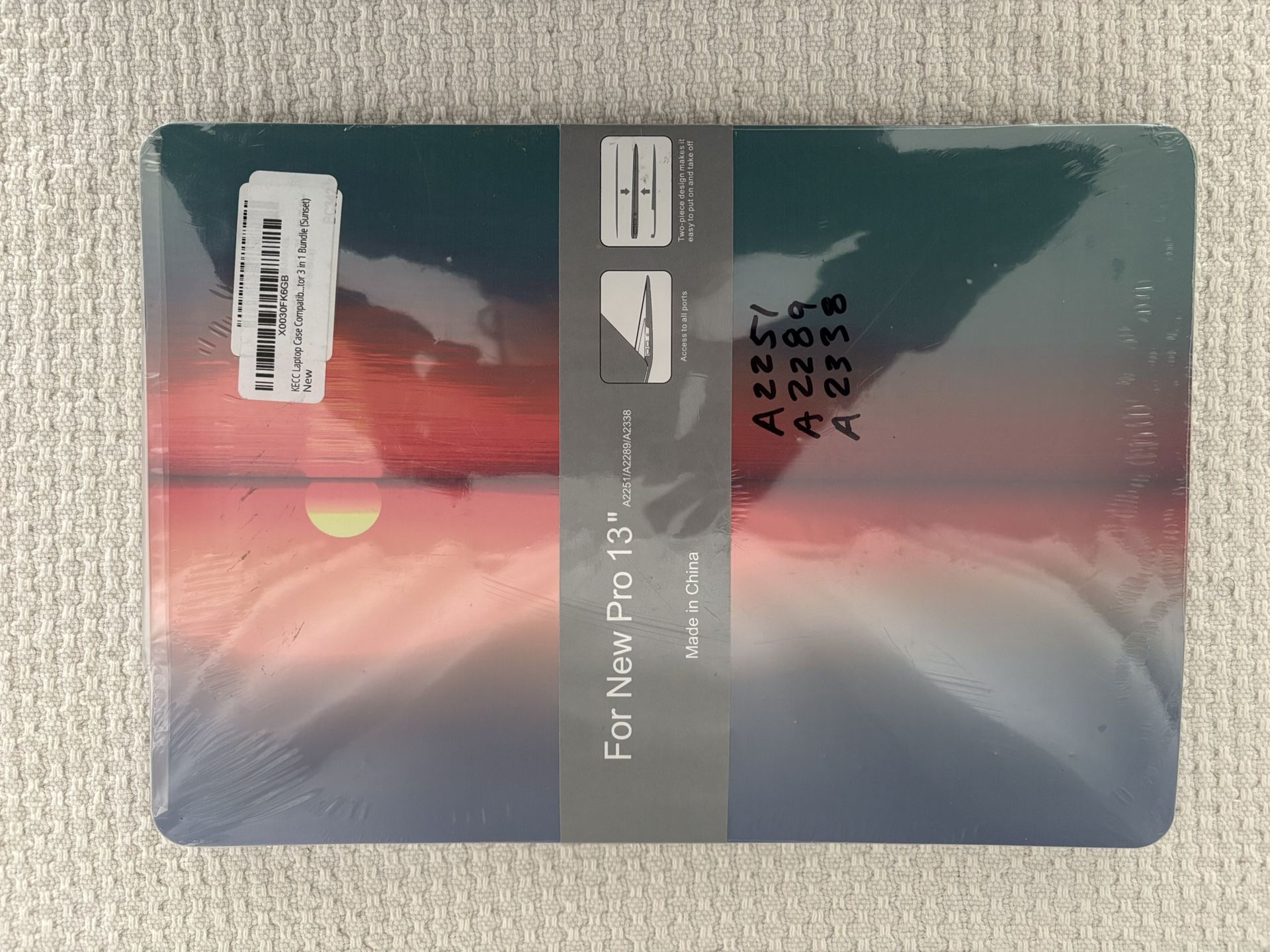 MacBook Pro 13” A2251, A2289, A2338 Case