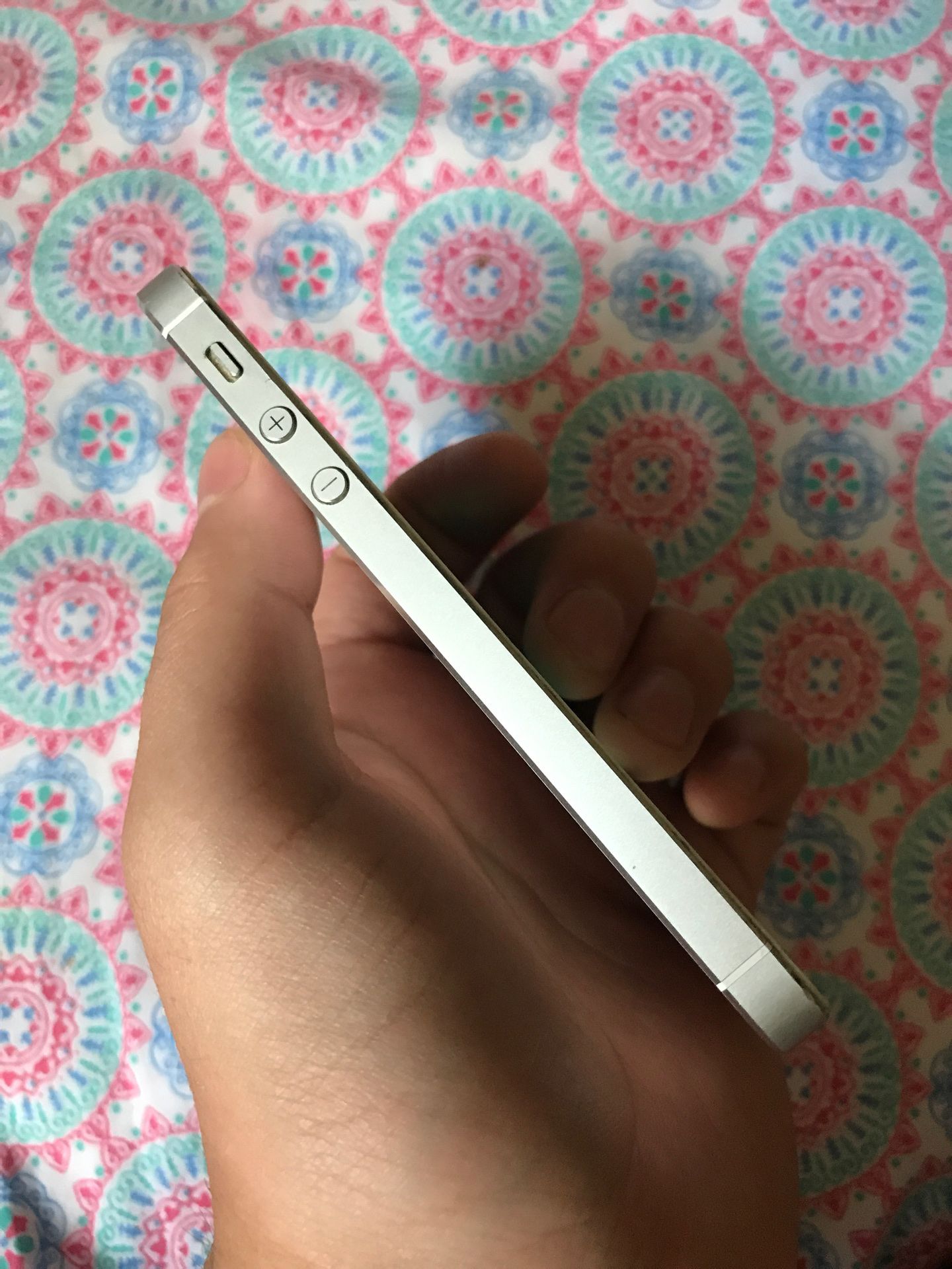 Apple iPhone 5 (16gig) UNLK