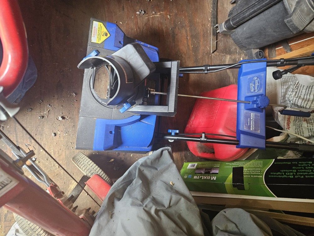 Electric Small Snowblower