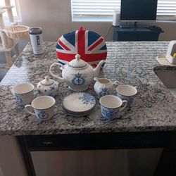 English Tea Set W/ Cozy