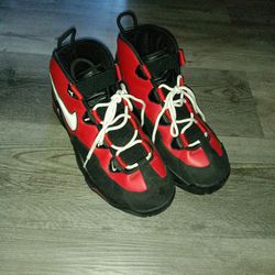 Nike Air ' 96 Bulls (Size 9.5)