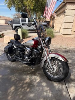 Yamaha V-Star Cruiser Motorcycle