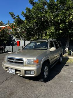 2001 Nissan Pathfinder
