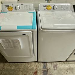 Top Load Washer & Gas Dryer Set 