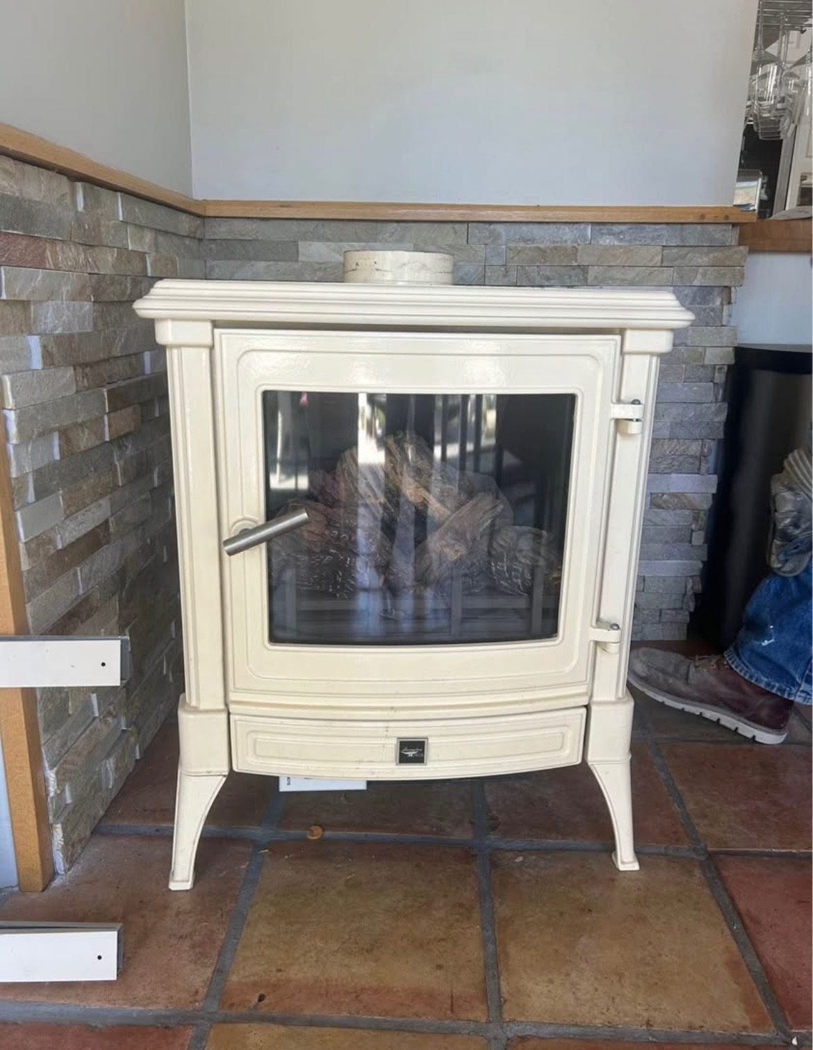 Lexington Forge Vent Gas Stove