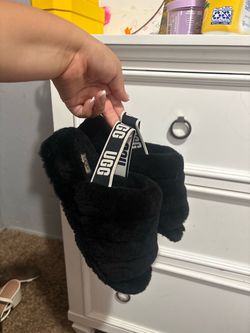 Women’s ugg slides