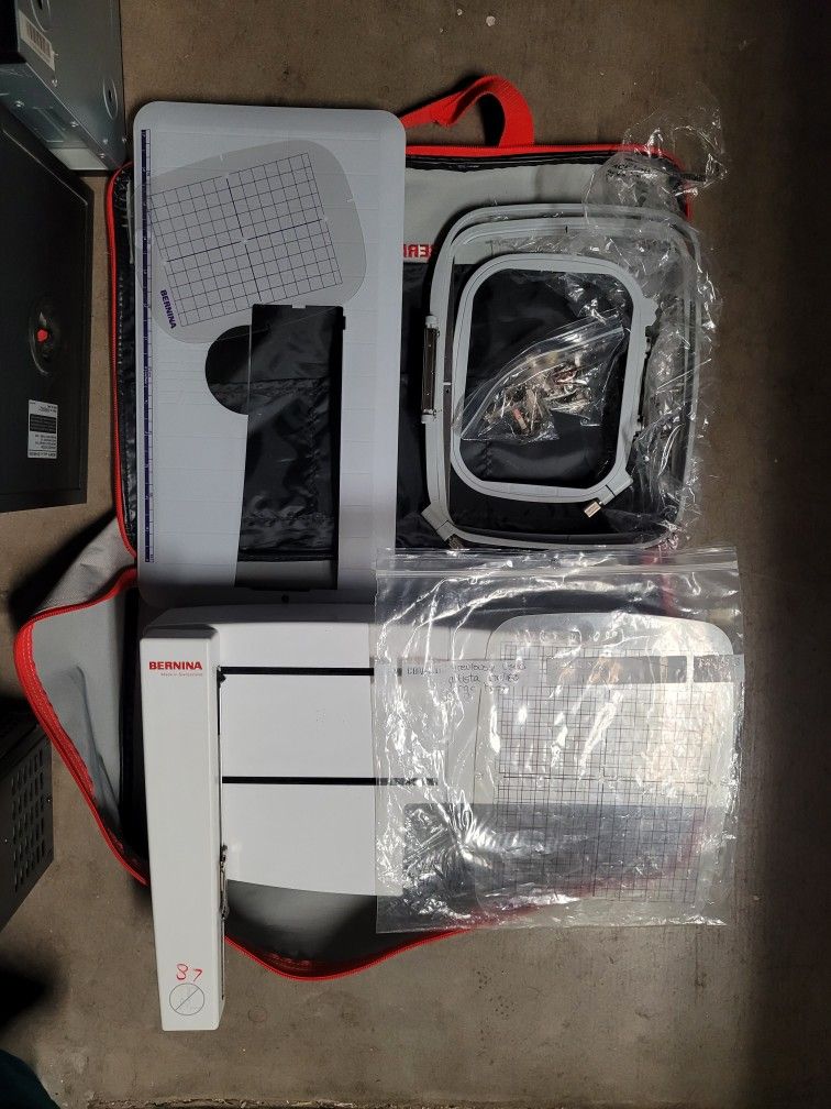 Bernina S Embroidery Module With Accessories $100 OBO