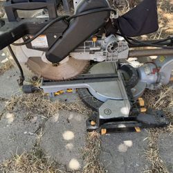 10 In Sliding Compound Miter Saw