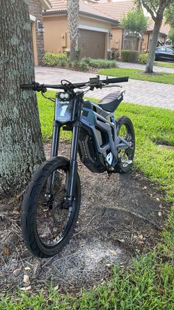 2025 Talaria MX4 – Upgraded – 2,000 Miles – Fast & Clean