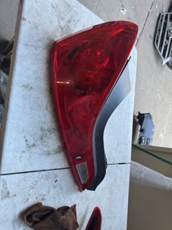 Infiniti G37 Coupe Left Tail Light Oem 