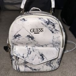 Mini Guess Purse for Sale in Los Angeles, CA - OfferUp