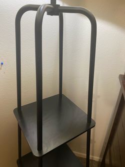 MODERN BLACK FLOOR LAMP