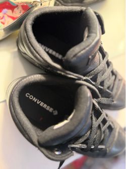 Size 3 boys converse high top