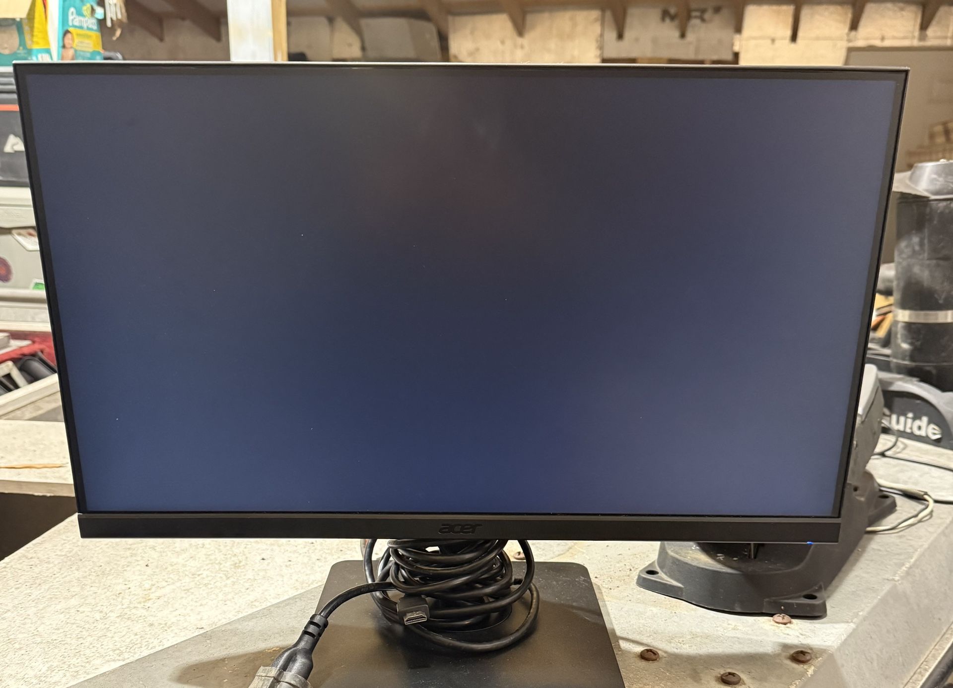 Acer LCD Monitor And V7 Keyboard 