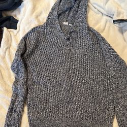 Woman Sweaters /Hoodies M/L