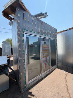 Walk-in freezer