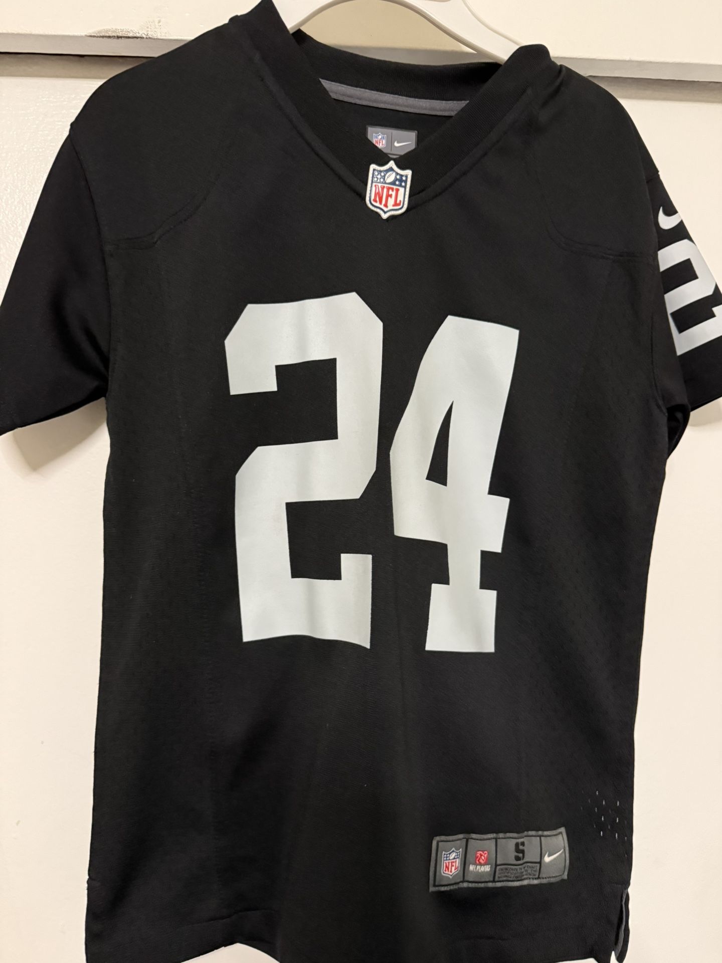 Raiders Youth Size 8