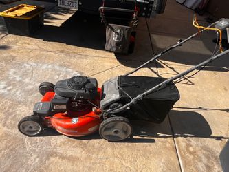 Husqvarna self propelled lawn mower