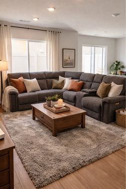 Reclining sectional