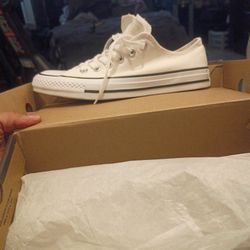 Converse Size 5 Wm