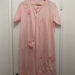 Dream Vision sleeping gown size L