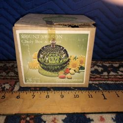 Vintage Indiana Glass Mount Mt. Vernon Round Candy Dish with Cover Acorn Finial (NIB) 1437 Olive