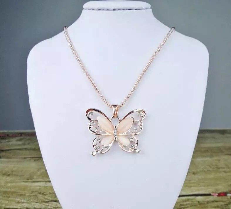 Flawless Women Lady Necklace Choker Pendientes Rose Gold Opal Butterfly Pendant Exquisite Necklace Sweater Chain Oorbellen