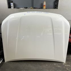 2015-2016-2017-2018-2019-2020-2021-2022 CHEVROLET COLORADO HOOD OEM USED